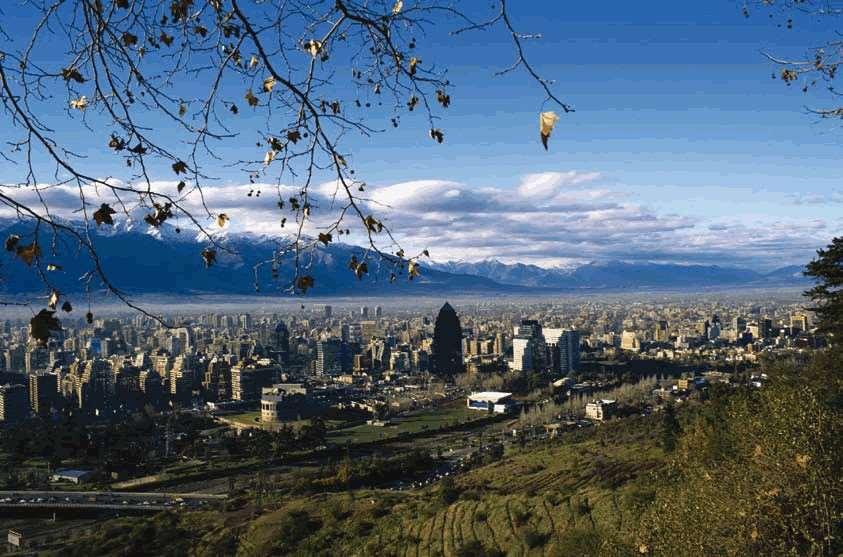 Отель Nh Collection Plaza Сантьяго Экстерьер фото View of Santiago skyline from the park